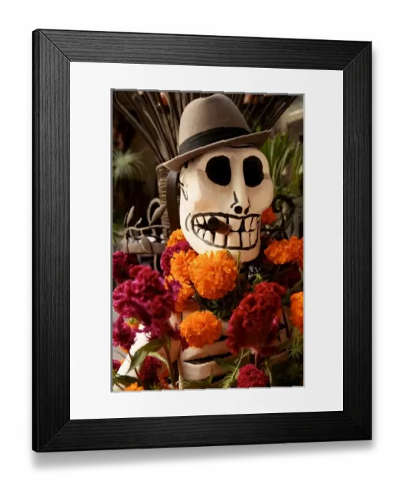 Framed Print : San Miguel de Allende, Mexico. Day of the Dead skeleton and marigolds, typical decor Framed Print : San Miguel de Allende, Mexico. Day of the Dead skeleton and marigolds, typical decor