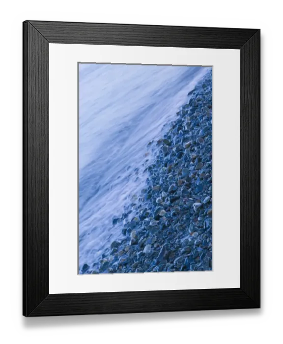 Framed Print : Mexico, Guerrero, Ixtapa. Incoming Tide  /  Playa Quieta Beach  /  Dawn