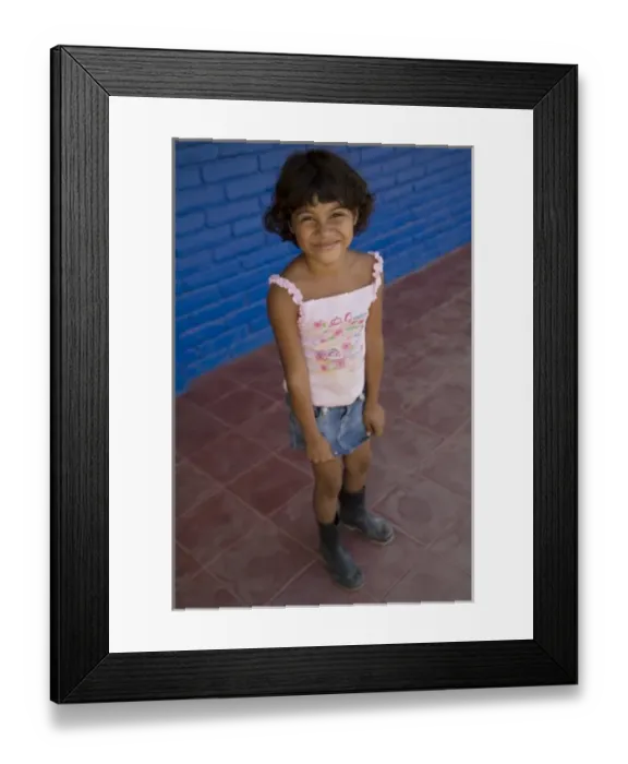 Framed Print : Nicaragua, Granada. Girl outside school in Santa Ana de Malacos. (MR) Framed Print : Nicaragua, Granada. Girl outside school in Santa Ana de Malacos. (MR)