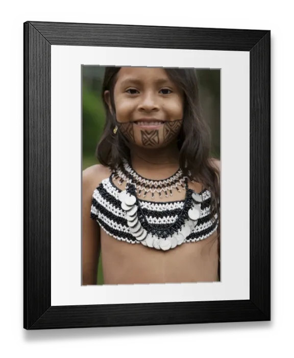 Framed Print : Panama, A portrait of a little wounaan Indian girl. (MR) Framed Print : Panama, A portrait of a little wounaan Indian girl. (MR)
