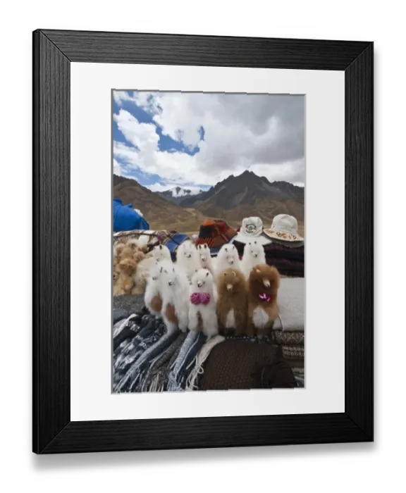 Framed Print : Peru. Feliz Viaje. Local souvenir wool llamas at the Puno les desea feliz viaje pass Framed Print : Peru. Feliz Viaje. Local souvenir wool llamas at the Puno les desea feliz viaje pass