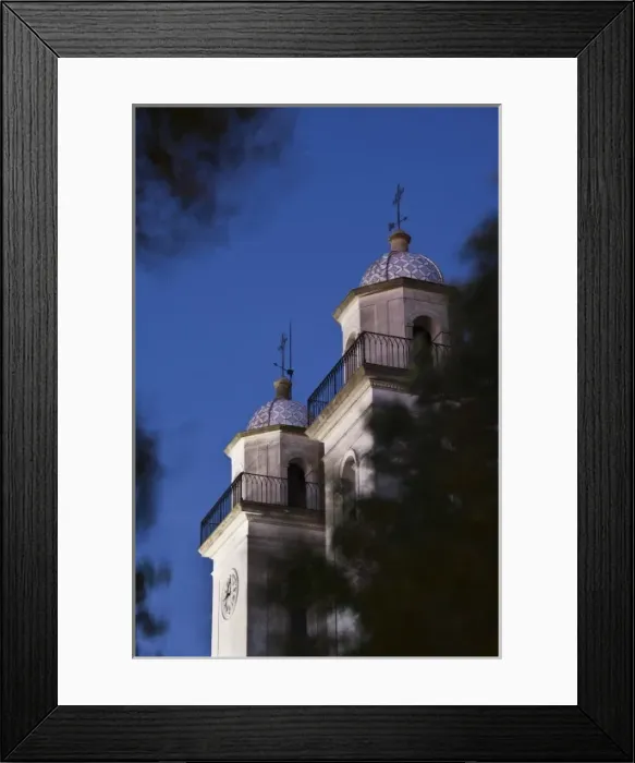 Framed Print : Uruguay, Colonia Department, Colonia del Sacramento. Iglesia Matriz, evening Framed Print : Uruguay, Colonia Department, Colonia del Sacramento. Iglesia Matriz, evening