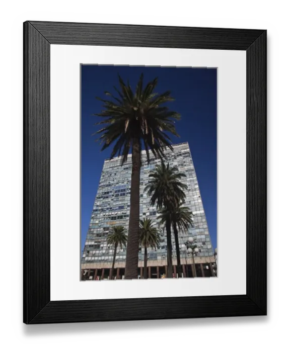 Framed Print : Uruguay, Montevideo Department, Montevideo. Edificio de la Ciudadela, Plaza Independencia Framed Print : Uruguay, Montevideo Department, Montevideo. Edificio de la Ciudadela, Plaza Independencia