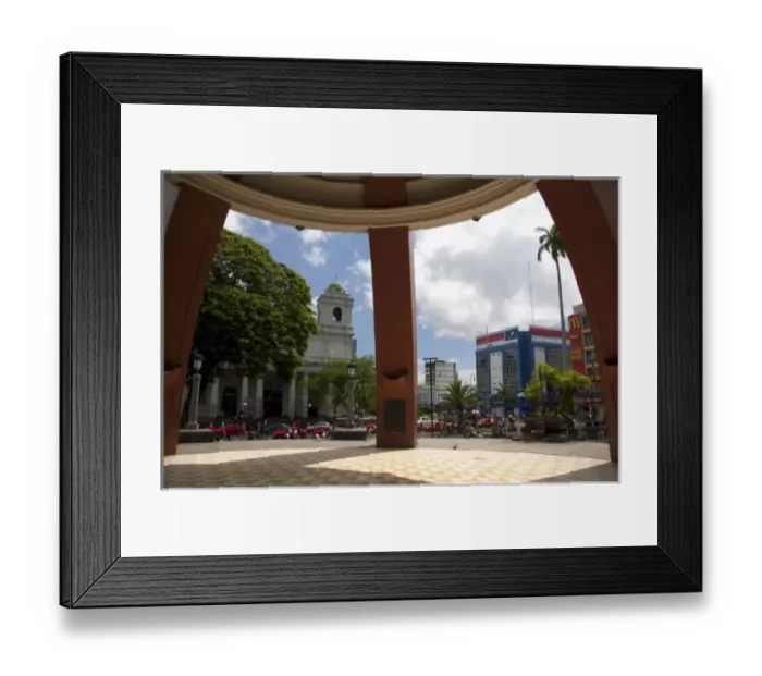 Framed Print : Parque Central in San Jose, Costa Rica
