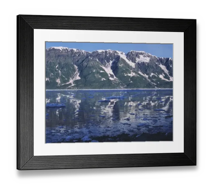 Framed Print : Icebergs in Disenchantment Bay, Russell Fiord Wilderness, near Yakutat, Alaska Framed Print : Icebergs in Disenchantment Bay, Russell Fiord Wilderness, near Yakutat, Alaska