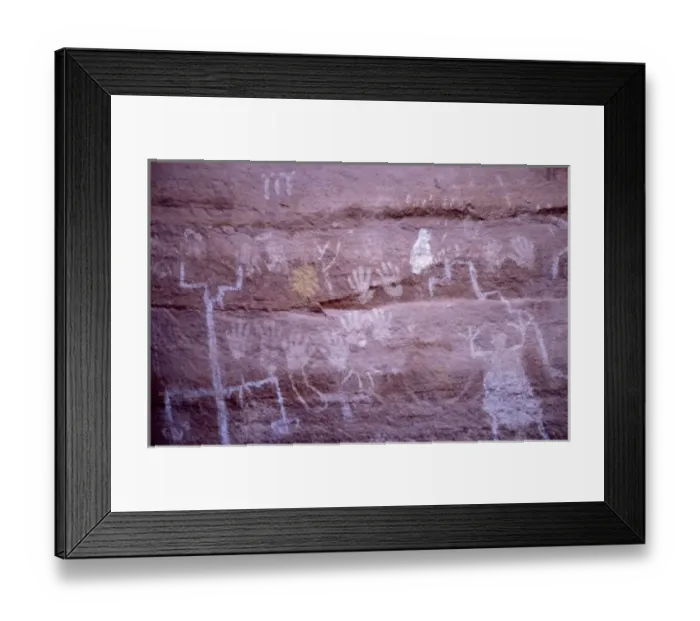 Framed Print : Petroglyphs on canyon wall in Canyon de Chelly, AZ