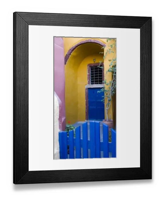Framed Print : Greece and Greek Island of Santorini town of Oia Framed Print : Greece and Greek Island of Santorini town of Oia