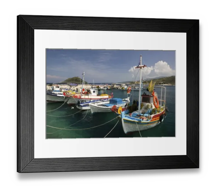 Framed Print : GREECE, Ionian Islands, ZAKYNTHOS, AGIOS NIKOLAOS: Boat Harbor