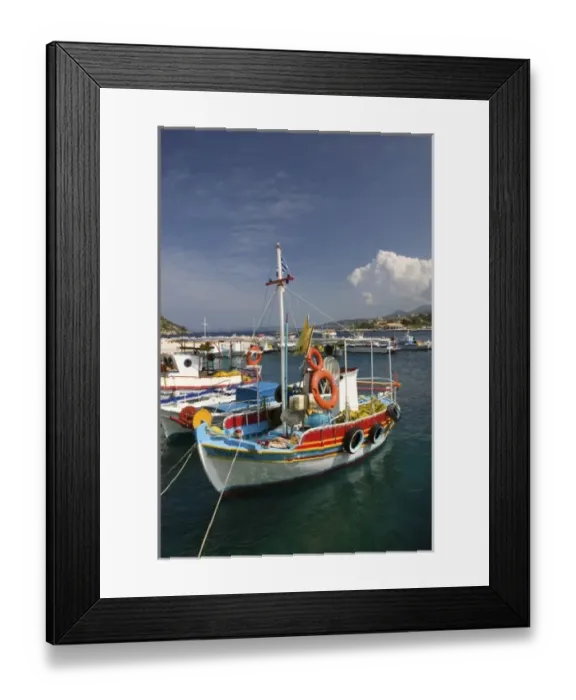 Framed Print : GREECE, Ionian Islands, ZAKYNTHOS, AGIOS NIKOLAOS: Boat Harbor Framed Print : GREECE, Ionian Islands, ZAKYNTHOS, AGIOS NIKOLAOS: Boat Harbor
