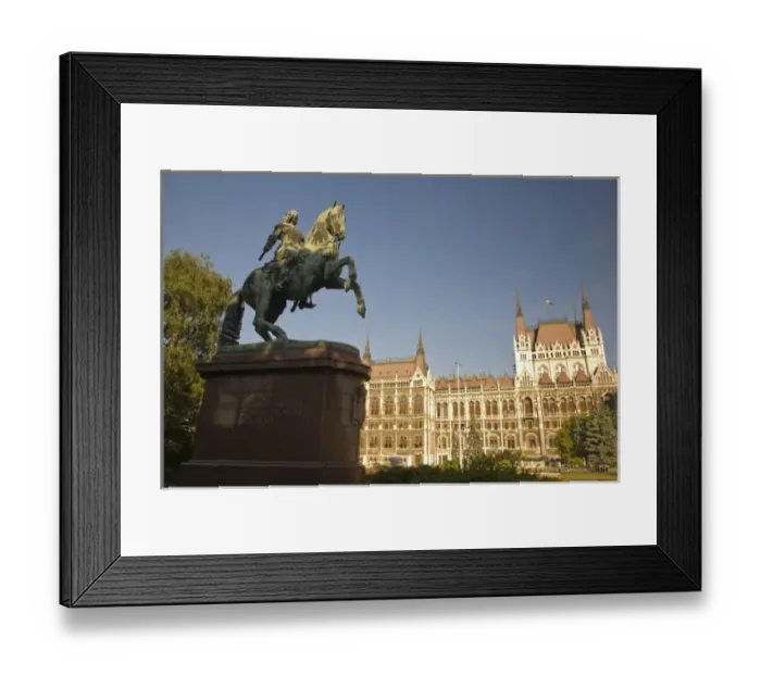 Framed Print : Parliament Buildings, Central Budapest, Capital of Hungary, Europe