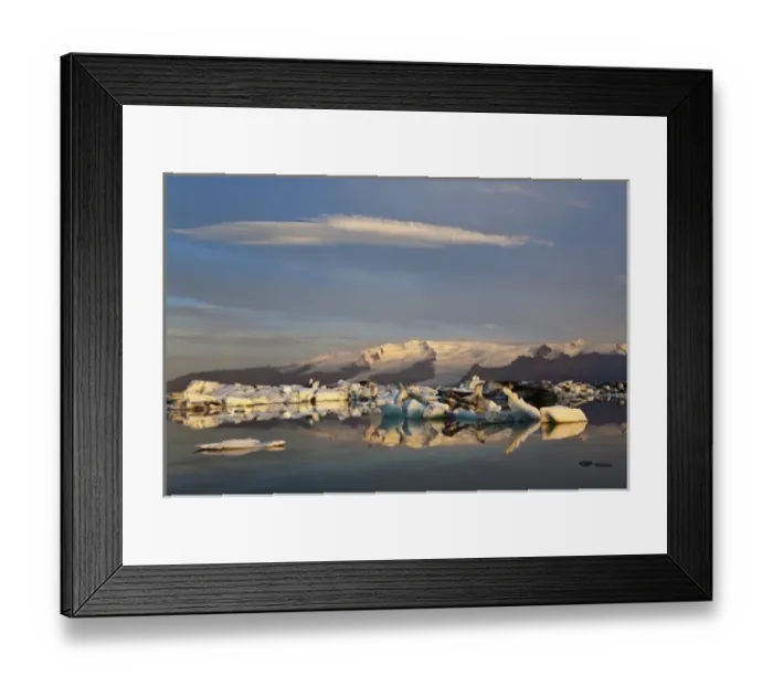 Framed Print : Glacier Lagoon at sunrise, Iceland Framed Print : Glacier Lagoon at sunrise, Iceland