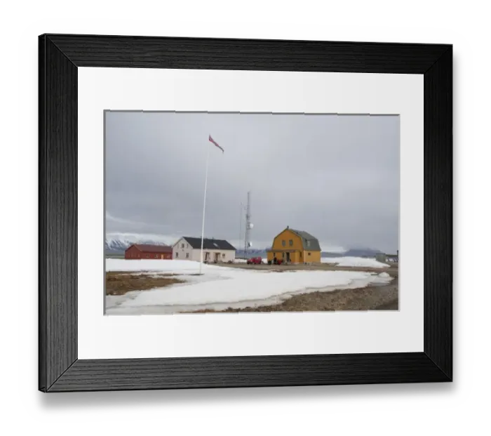 Framed Print : Norway, Arctic Circle, Svalbard Islands, Spitsbergen, Ny Alesund (aka Kings Bay) Framed Print : Norway, Arctic Circle, Svalbard Islands, Spitsbergen, Ny Alesund (aka Kings Bay)