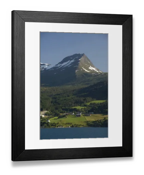 Framed Print : Norway, Geirangerfjord (UNESCO), Geiranger. Typical waterfront farms along picturesque fjord Framed Print : Norway, Geirangerfjord (UNESCO), Geiranger. Typical waterfront farms along picturesque fjord