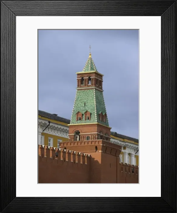 Framed Print : Russia, Moscow, Kremlin Wall, RESTRICTED: Not available for use by any River Cruise operator Framed Print : Russia, Moscow, Kremlin Wall, RESTRICTED: Not available for use by any River Cruise operator