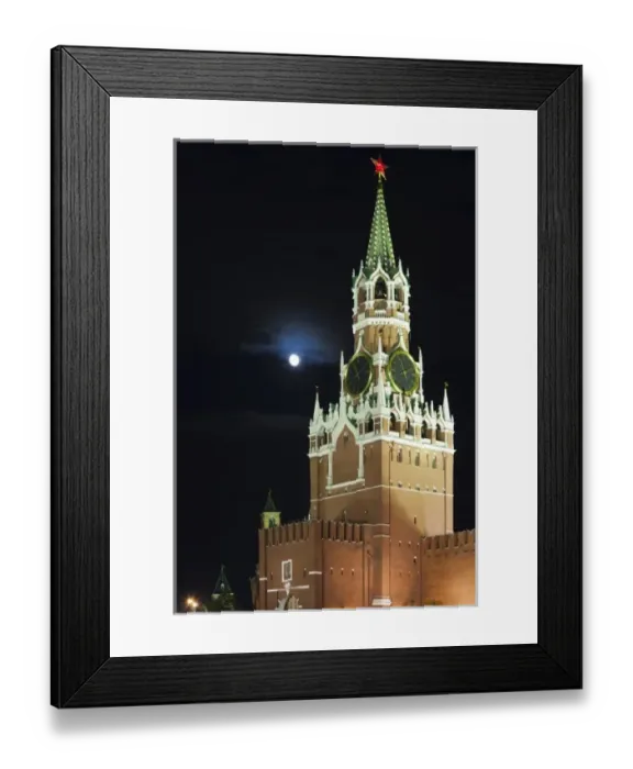 Framed Print : Russia, Moscow Oblast, Moscow, Red Square, Kremlin, Spasskaya Tower, evening Framed Print : Russia, Moscow Oblast, Moscow, Red Square, Kremlin, Spasskaya Tower, evening