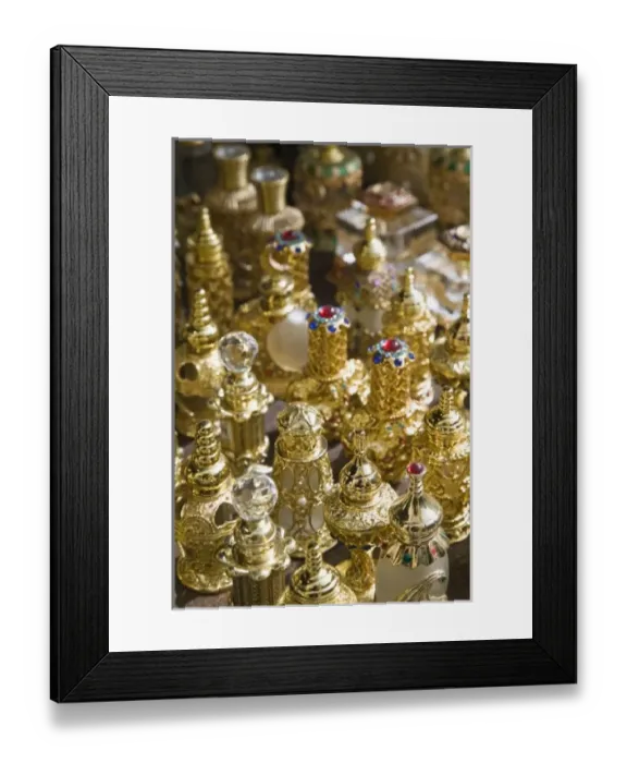 Framed Print : Asia, United Arab Emirates Framed Print : Asia, United Arab Emirates