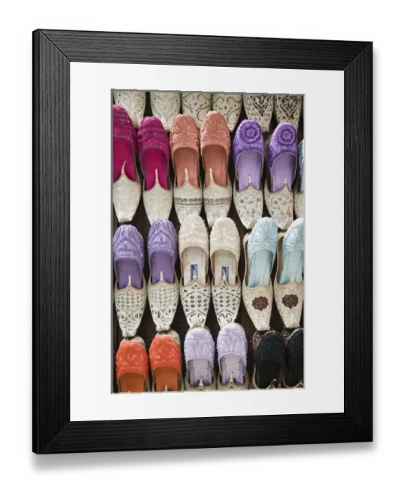 Framed Print : United Arab Emirates, Dubai, Bur Dubai. Bur Dubai Market- Arabian Slippers