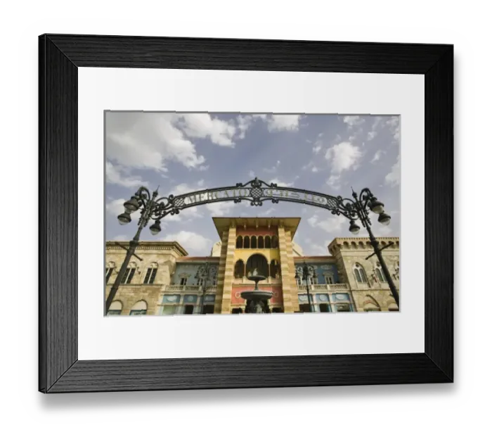 Framed Print : Asia, United Arab Emirates Framed Print : Asia, United Arab Emirates