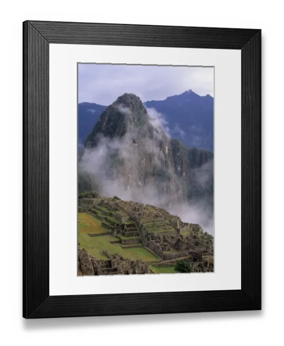 Framed Print : Peru, Machu Picchu, Inca ruins, misty morning above Urubamba Valley Framed Print : Peru, Machu Picchu, Inca ruins, misty morning above Urubamba Valley