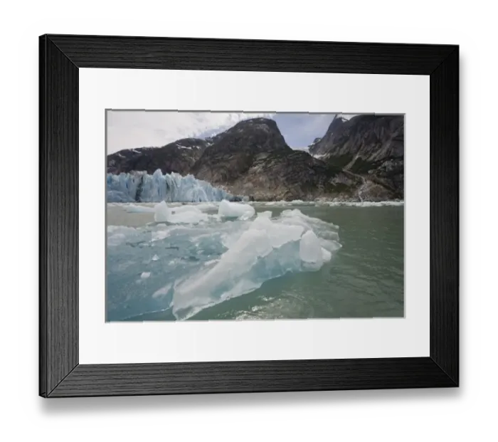 Framed Print : USA, Alaska, Tongass National Forest, Tracy Arm - Fords Terror Wilderness, Icebergs Framed Print : USA, Alaska, Tongass National Forest, Tracy Arm - Fords Terror Wilderness, Icebergs