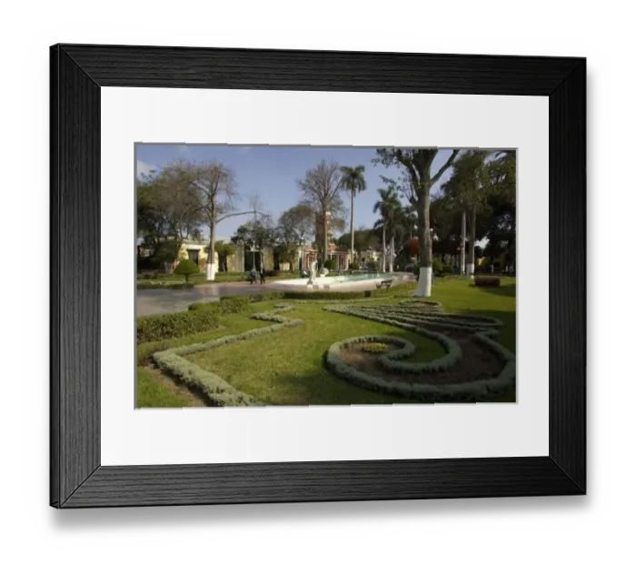 Framed Print : Garden in plaza of Barranco neighborhood, Lima, Peru Framed Print : Garden in plaza of Barranco neighborhood, Lima, Peru