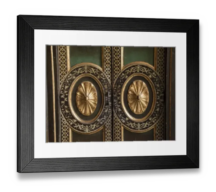 Framed Print : South America, Peru, Historic Centre of Lima. Close-up of a pair of gold leaf doors Framed Print : South America, Peru, Historic Centre of Lima. Close-up of a pair of gold leaf doors