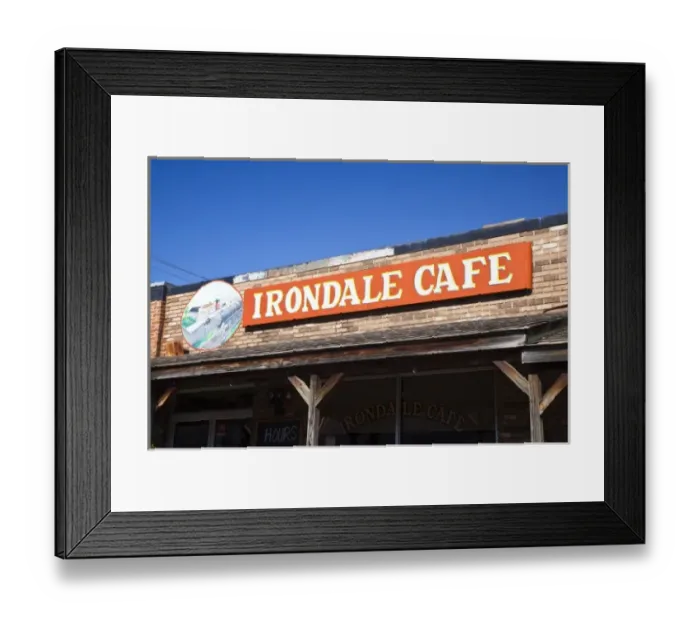Framed Print : USA, Alabama, Birmingham. Village of Irondale, Irondale Cafe, real-life setting for Framed Print : USA, Alabama, Birmingham. Village of Irondale, Irondale Cafe, real-life setting for