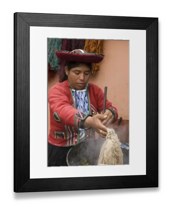 Framed Print : Woman in traditional dress dying wool, Chinchero, Department of Cuzco, Peru. (MR) Framed Print : Woman in traditional dress dying wool, Chinchero, Department of Cuzco, Peru. (MR)
