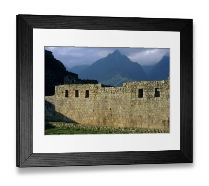 Framed Print : Peru, Machu Picchu, Inca ruins, late afternoon Framed Print : Peru, Machu Picchu, Inca ruins, late afternoon