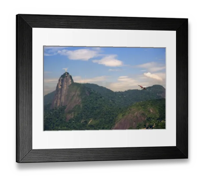 Framed Print : Airliner landing at Rio de Janeiro, Brazil Framed Print : Airliner landing at Rio de Janeiro, Brazil
