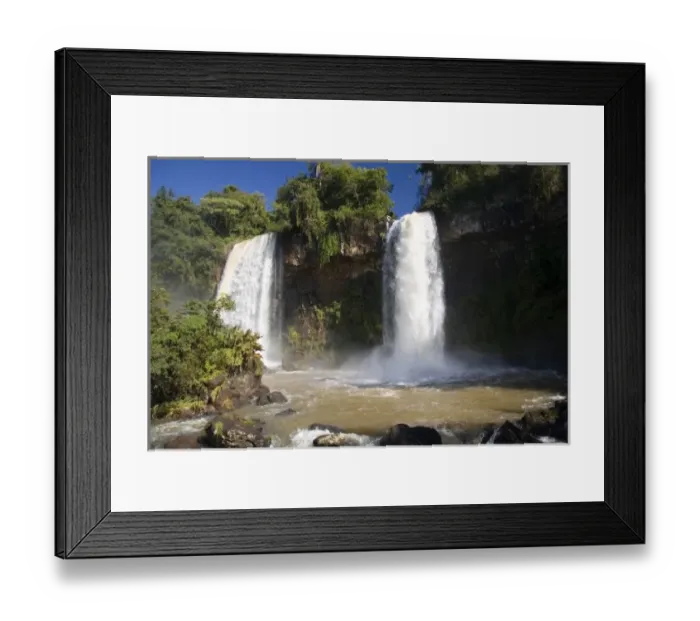 Framed Print : Puerto Iguazu, Argentina. The breathtaking waterfalls of Puerto Iguazu and Foz de Iguazu (Brazil) Framed Print : Puerto Iguazu, Argentina. The breathtaking waterfalls of Puerto Iguazu and Foz de Iguazu (Brazil)