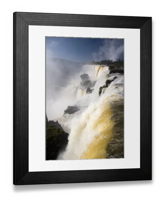 Framed Print : Puerto Iguazu, Argentina. The breathtaking waterfalls of Puerto Iguazu and Foz de Iguazu (Brazil) Framed Print : Puerto Iguazu, Argentina. The breathtaking waterfalls of Puerto Iguazu and Foz de Iguazu (Brazil)