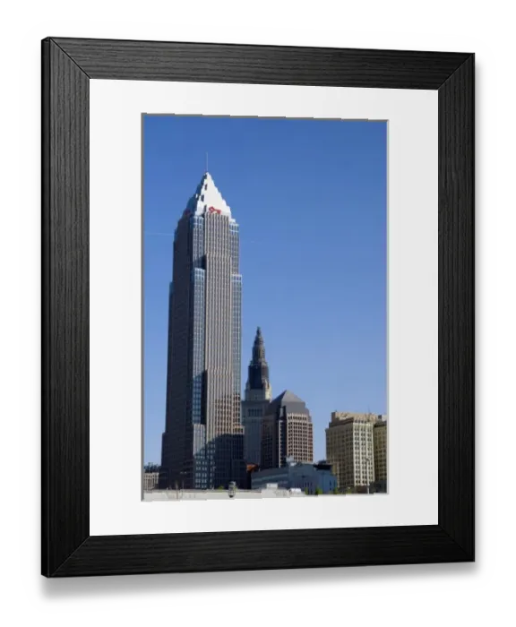 Framed Print : Key Bank tower and skyline in Cleveland, Ohio Framed Print : Key Bank tower and skyline in Cleveland, Ohio