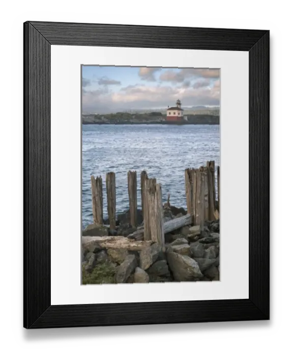 Framed Print : Coquille River lighthouse, Oregon, USA Framed Print : Coquille River lighthouse, Oregon, USA