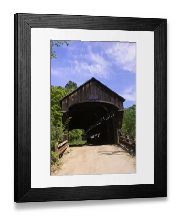 Framed Print : Worral, Vermont. Covered bridge