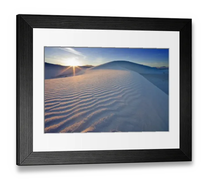 Framed Print : Sand dunes at White Sands National Monument in New Mexico Framed Print : Sand dunes at White Sands National Monument in New Mexico