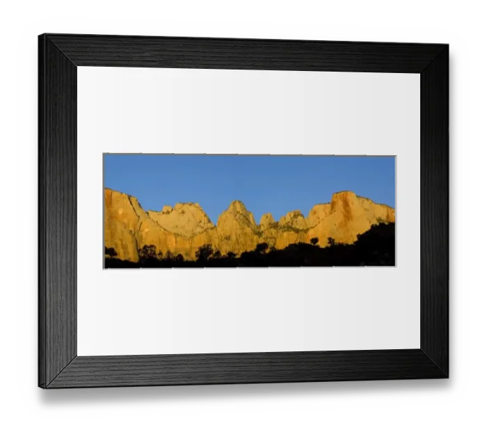 Framed Print : Towers of the Virgin at sunrise in Zion National Park in Utah Framed Print : Towers of the Virgin at sunrise in Zion National Park in Utah