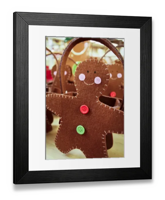 Framed Print : Santa Fe, New Mexico, USA. Holiday decor