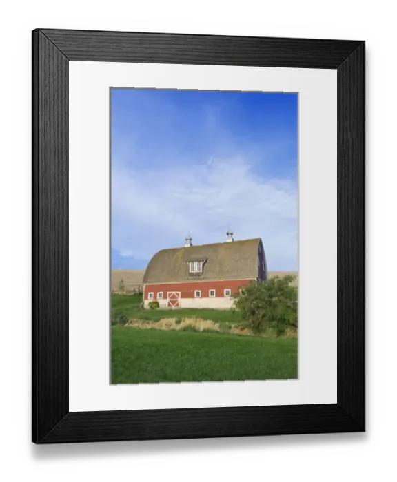 Framed Print : USA, Oregon, Weston, Union Barn (Property Released) Framed Print : USA, Oregon, Weston, Union Barn (Property Released)