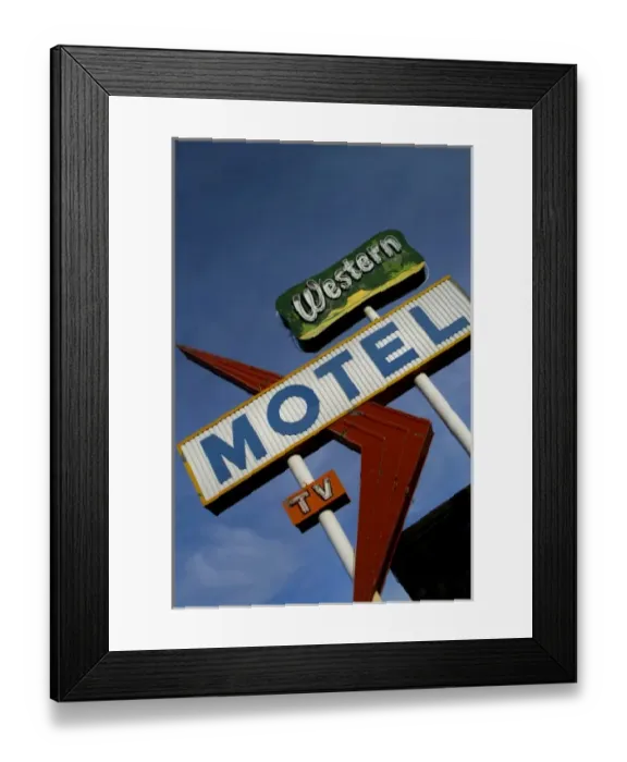 Framed Print : New Mexico, United States. Roadside culture and vintage motel signs from the 50 s Framed Print : New Mexico, United States. Roadside culture and vintage motel signs from the 50 s