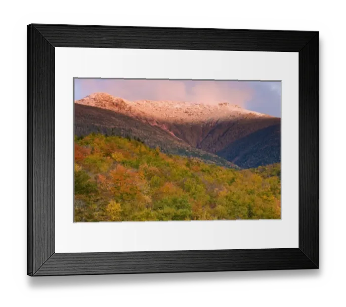 Framed Print : A snow-capped Mount Lafayette in fall in New Hampshires White Mountains. White
