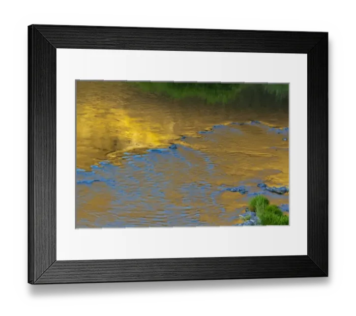 Framed Print : Canyon Walls reflect onto the Palouse River at Palouse Falls State Park in Washington Framed Print : Canyon Walls reflect onto the Palouse River at Palouse Falls State Park in Washington