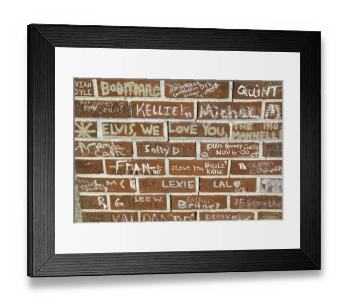 Framed Print : Hand written meassages on the wall outside Graceland bid farewell to Elvis Framed Print : Hand written meassages on the wall outside Graceland bid farewell to Elvis