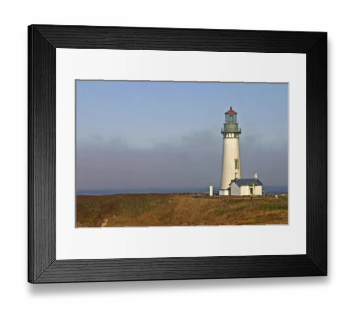 Framed Print : Yaquina Head Lighthouse at Newport Oregon Framed Print : Yaquina Head Lighthouse at Newport Oregon
