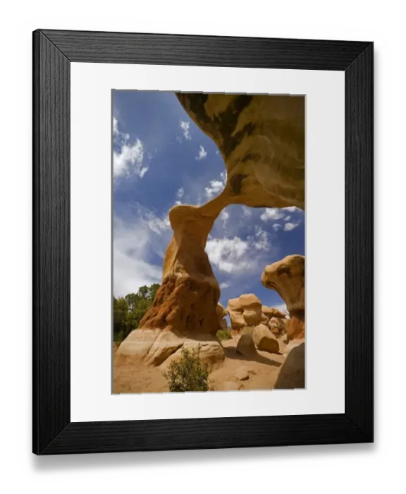 Framed Print : USA, Utah, Escalante Grand Staircase National Monument, Devils Garden. View of Metate Arch