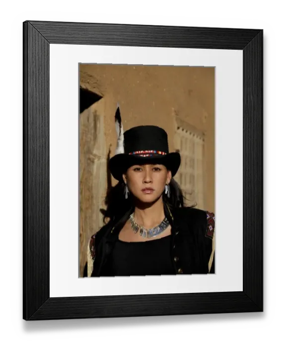 Framed Print : Santa Fe, New Mexico, USA. Native American actress and model, Tailinh Agoyo. (MR) Framed Print : Santa Fe, New Mexico, USA. Native American actress and model, Tailinh Agoyo. (MR)