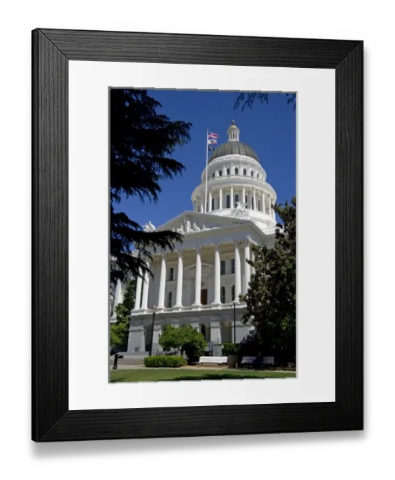 Framed Print : The California State Capitol building in Sacramento, California, USA