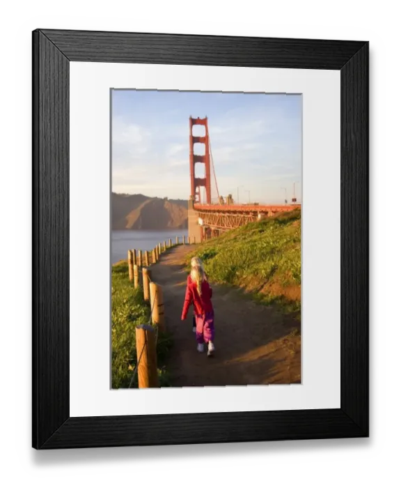 Framed Print : USA, California, San Francisco. Children walking on trail to the Golden Gate bridge. (MR) Framed Print : USA, California, San Francisco. Children walking on trail to the Golden Gate bridge. (MR)