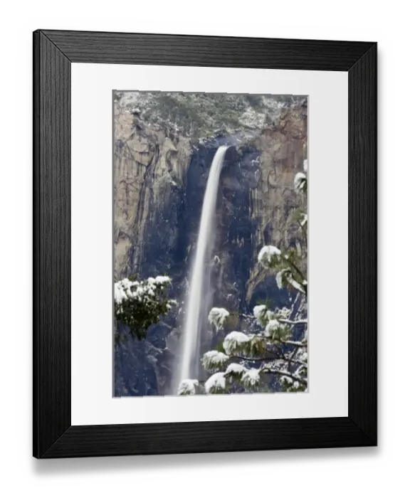 Framed Print : Bridalveil Fall in winter - Yosemite National Park, California Framed Print : Bridalveil Fall in winter - Yosemite National Park, California