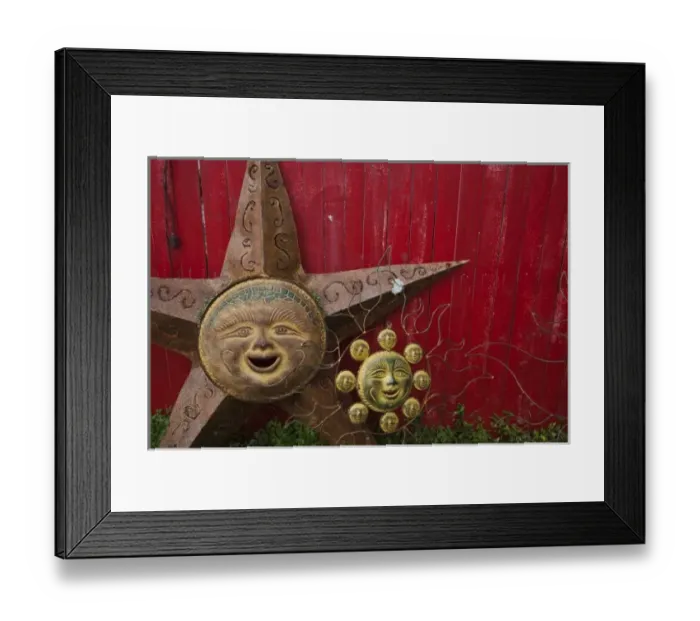 Framed Print : USA, Florida, Ocala National Forest, Barberville, garden ornament shop Framed Print : USA, Florida, Ocala National Forest, Barberville, garden ornament shop